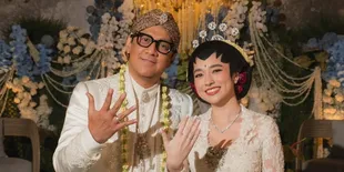 Kisah di Balik Akad Nikah Andre Taulany dan Amanda Rigby