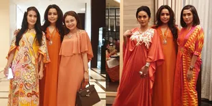 Kompak Dandan Serba Oranye, Begini Potret Mayangsari Saat Bukber