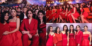 Kompak Merah Merona, Girlsquad Mempesona di Ultah Ke-4 NET
