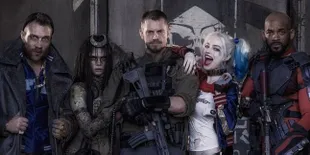 Kompak! 'SUICIDE SQUAD' Beraksi Porak-Porandakan Seisi Kota 