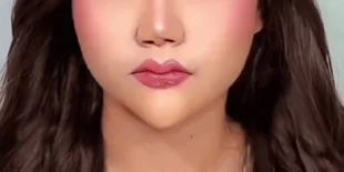 Konten Kreator Ini Sukses Bikin Wajahnya Mirip Lisa Mariana Cuma Modal Makeup, Hasilnya Bikin Takjub