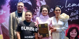 Krisdayanti Senang Amora Jadi Penyanyi, Raul Lemos Malah Ingin Anaknya Jadi Dokter