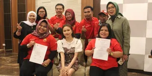 Lady Rara Hadir Langsung, Potret Pelantikan dan Pengukuhan Pengurus Pusat Ralova Indonesia yang Diselenggarakan Hybrid