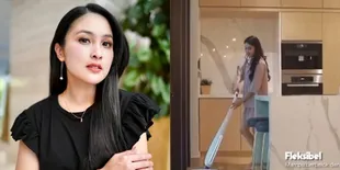 Lift Jadi Fasilitas Biasa,10 Potret Rumah Sandra Dewi yang Punya Lobi Segede Mall - Bisa Main Basket di Ruang TV