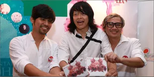 Luncurkan Album Religi, Gigi Curhat 'Kehilangan' Dewa Budjana 