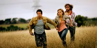 Manusia Yang Terjebak di Peperangan Para Robot TRANSFORMERS 4