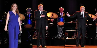 Megahnya Konser Tony Bennett di Pacific Place