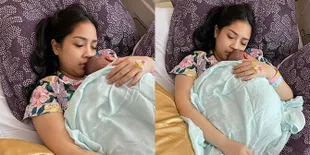 Momen Manis Ibu & Anak, Ini Potret Nagita Slavina Tertidur Sambil Memeluk Baby R: Begitu Bahagia dengan Kehadiran Anak Kedua yang Dinanti-Nanti