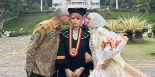Potret Natalie Sarah Dampingi Maureen Wisuda, Ungkap Syukur & Bahagia