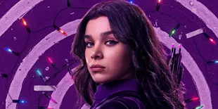 Nggak Kalah Keren Sama Jeremy Renner, Ini Dia 6 Potrait Hailee Steinfeld Sebagai Hawkeye