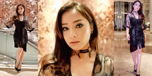 Nikita Willy Tampil Classy Untuk Premier 'ALAS PATI'