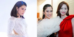 OOTD Dian Sastro di Macao, Dandan Sendiri - Nggak Kalah Cantik dari Yoona SNSD