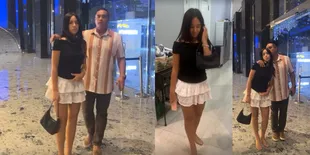 Pakai Mini Dress, Potret Mikhayla Bakrie Anak Nia Ramadhani yang Sudah Jadi Anak Gadis - Cantik Pamer Kaki Jenjang