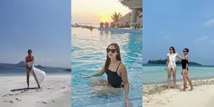 Pamer Kaki Jenjang, Berikut ini 11 Potret Cantik Nia Ramadhani Gunakan 'Swimsuit'