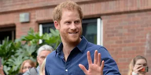 Pangeran Harry Ikut Berbuka Puasa Bersama Kaum Muslim Singapura