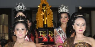 Pembukaan Festival Film Indonesia 2013 di Semarang