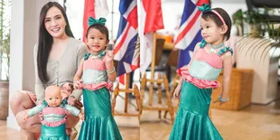 Penampilan Baby Claire Pakai Kostum Putri Duyung, Anak Shandy Aulia Pamer Gaya Centil dan Begitu Menggemaskan!