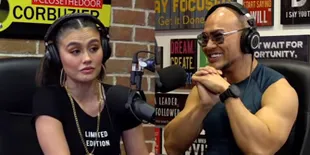 Pertemuan Antar Mantan: 8 Potret Agnez Mo dan Deddy Corbuzier Kenang Pacaran 4 Tahun, Pernah Kencan Nonton Bioskop Ditemani Ortu