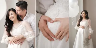Photoshoot Kehamilan Franda, Serba Putih & Mesra Bareng Samuel