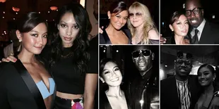 Pose Seksi Agnes Monica di Grammy Bersama Bintang Dunia