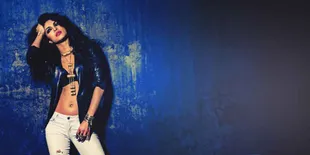 Pose Seksi Priyanka Chopra - Begitu Menggoda