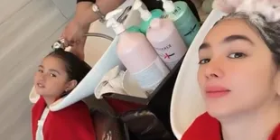 Potret Angel Karamoy Nyalon Bareng Anak-anaknya, Seru 