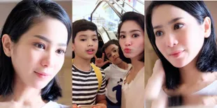  Potret Bunga Zainal, Ibu Dua Orang Anak Yang Makin Flawless!