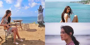 Potret Cantik Aurelie Moeremans Saat Berlibur ke Pulau Dewata