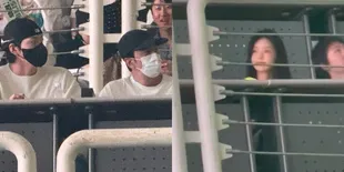 Potret Deretan Aktor dan Aktris di Konser Solo Doh Kyung Soo, dari Kim Woo Bin Sampai IU