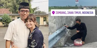 Potret Doddy Sudrajat Tak Henti Menangis Usai Datangi Lokasi Kecelakaan Vanessa Angel, Berdoa di Tempat Kejadian Pertama Kalinya