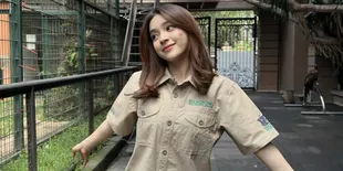 Potret Eca Aura Jadi Pawang, Siap Jaga Harimau Peliharaan Alshad