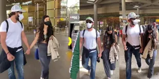 Potret Hrithik Roshan Mesra Gandeng Tangan Saba Azad, Romantis Abis Meski Beda 17 Tahun