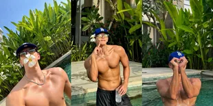 Potret Jun.K 2PM Santai Liburan di Bali, Pamer Roti Sobek Sambil Aegyo