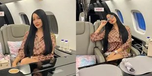 Potret Lucinta Luna Senang Naik Pesawat Jet Juragan 99, Pamer Gaya Mewah Bawa Tas Birkin Hermes