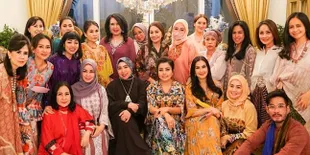 Potret Mayangsari Open House Undang Sosialita Buka Bareng, Mewah Abis - Gayanya Berkelas