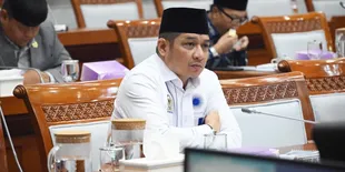 7 Potret Pasha Ungu Melayat ke Rumah Duka Affan Kurniawan Driver Ojol yang Tewas Terlindas Mobil Rantis Brimob