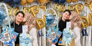 Potret Perayaan Ulang Tahun Alvin Faiz ke-24, Henny Rahman Jilat Pipi Sang Suami