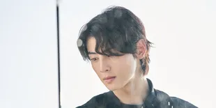 Potret Tampan Aktor Korea dengan Vibe Cowok Mamba