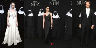 Premier THE NUN, Valak Ada di Mana-mana!