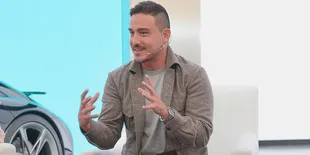 Profil Hamish Daud yang Kini Resmi Cerai dari Raisa