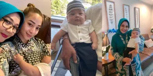 Rayakan Idul Adha di Amerika Serikat, 8 Potret Baby Izz Anak Nikita Willy Bikin Gemas Pakai Peci dan Sarung - Jadi Idola Para Oma