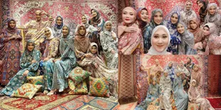 Reunian Bintang Hits Pada Masanya, 11 Foto Pemotretan Artis Senior Legendaris Indonesia - Kompak dan Bikin Adem Pakai Hijab