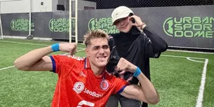 Potret Ria Ricis Samperin Aisar Khaled Main Bola, Unggah Chat Manis