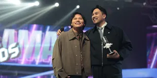Raim Laode Menang 2 Penghargaan di SCTV Music Awards 2026, Kuasai Jagat Digital