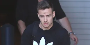 Saat Bagian Pribadi Liam Payne Nyaris Terlihat di Depan Umum