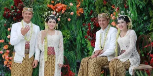 Sah Jadi Suami Istri, 9 Potret Via Vallen dan Chevra Yolandi Pamer Cincin di Jari Manis - Aura Pengantin Baru Bersinar