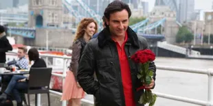 Saif Ali Khan Berubah Jadi Cewek - Bagaimana Nasib Kareena Kapoor