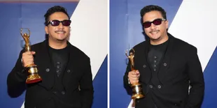 Sal Priadi Raih Penghargaan di AMI Awards 2024, Ungkap Rencana Kolaborasi Baru di Tahun Depan