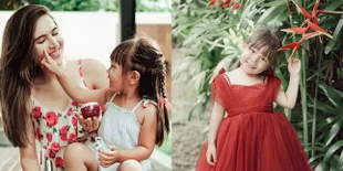 Sebentar Lagi Berusia 5 Tahun, Ini Potret Baby Aurora Anak Olivia Jensen yang Makin Cantik dan Menggemaskan - Wajah Bulenya Jadi Sorotan