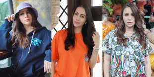 Sempat Disebut Miliki Wajah Tua, Ini 15 Potret Momo Geisha yang Tak Kalah Kece dari ABG - Foto di Depan Gerobak Bakso Jadi Sorotan